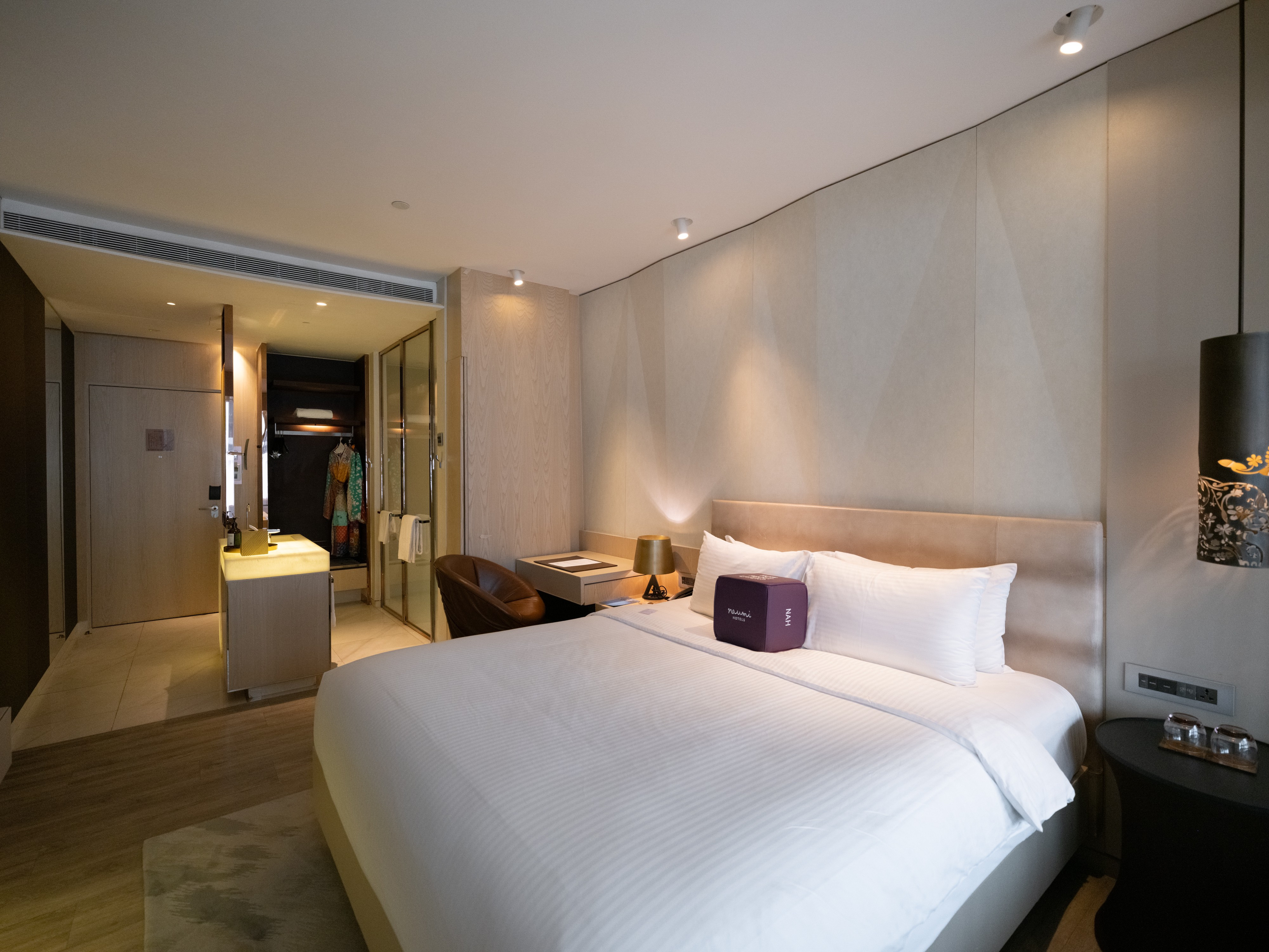 Naumi Hotel Singapore - Bedroom