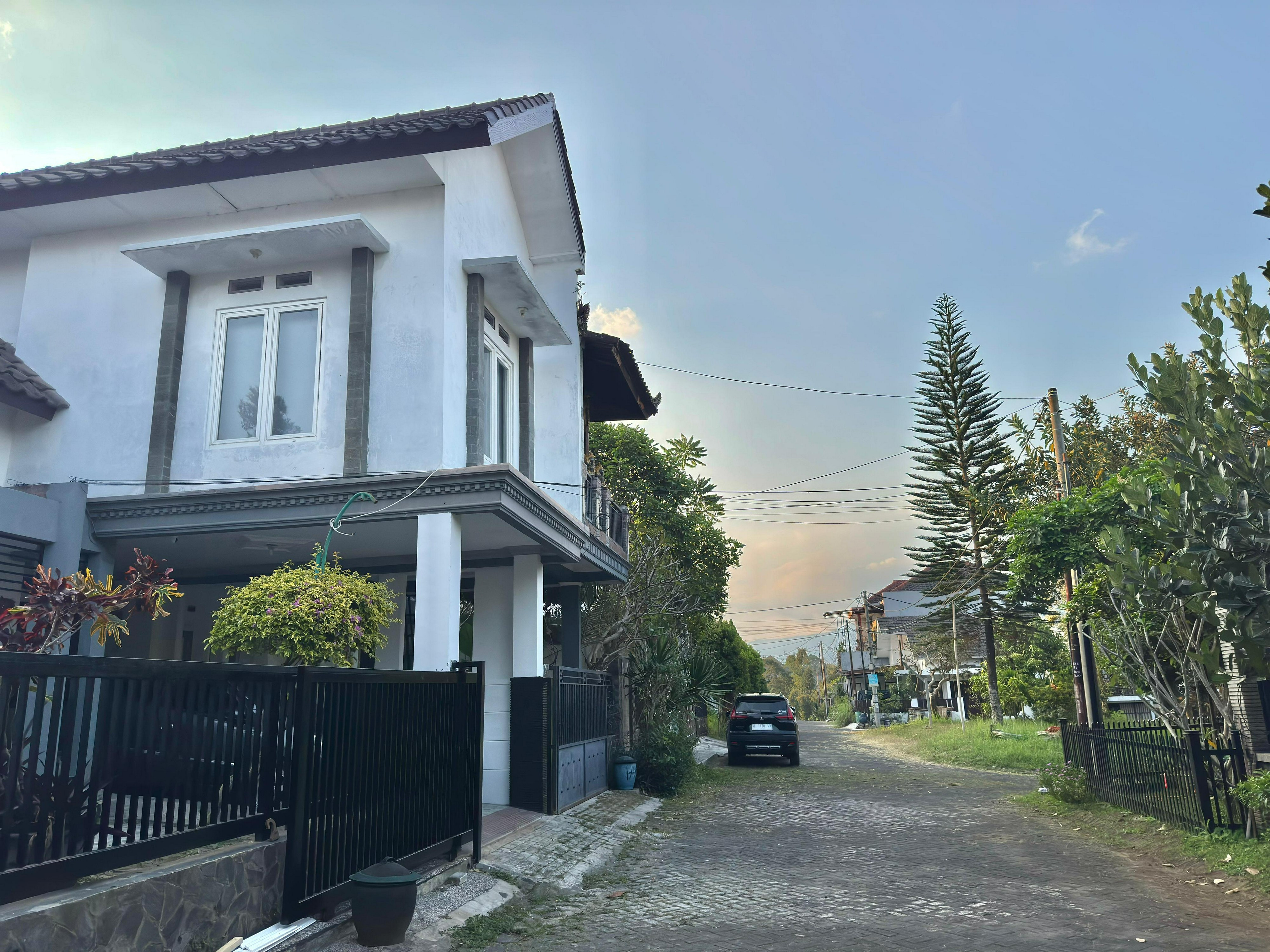 Others 2, Villa Wasri H9, Malang