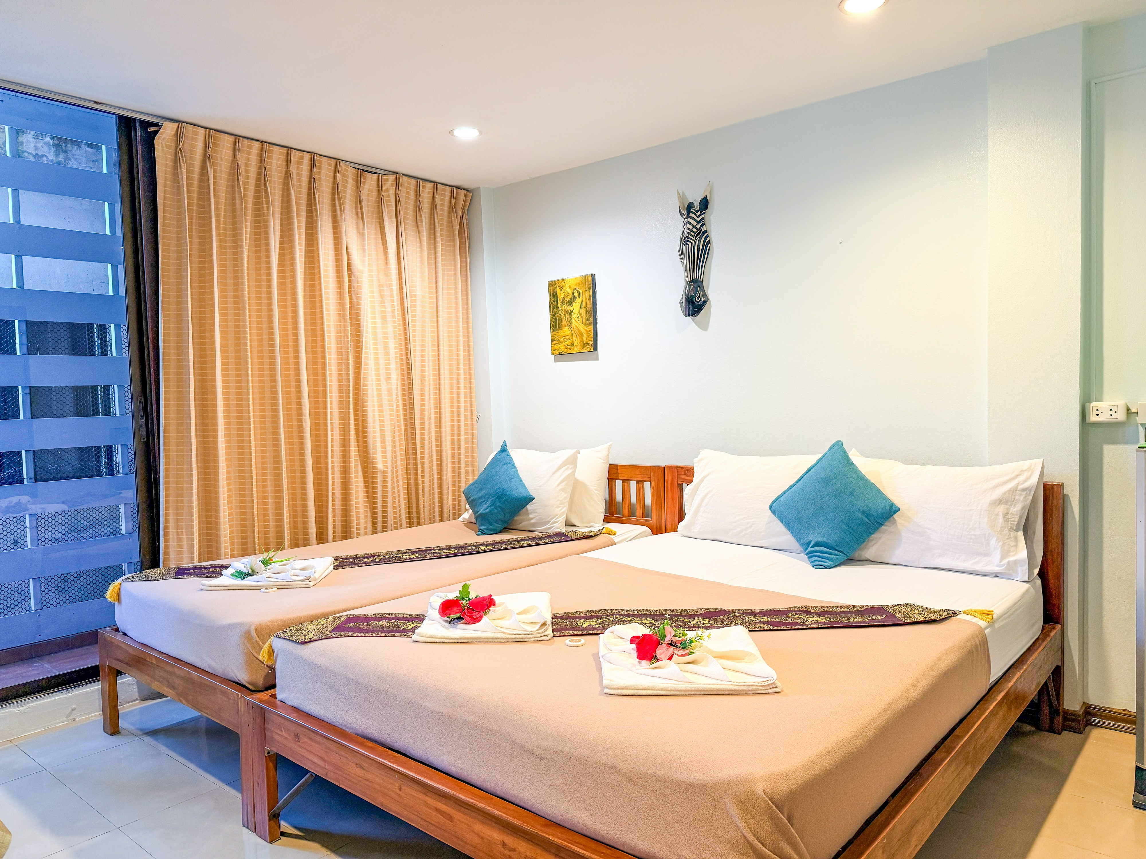 Others 2, Kelly Hotel Bangsean, Muang Chon Buri