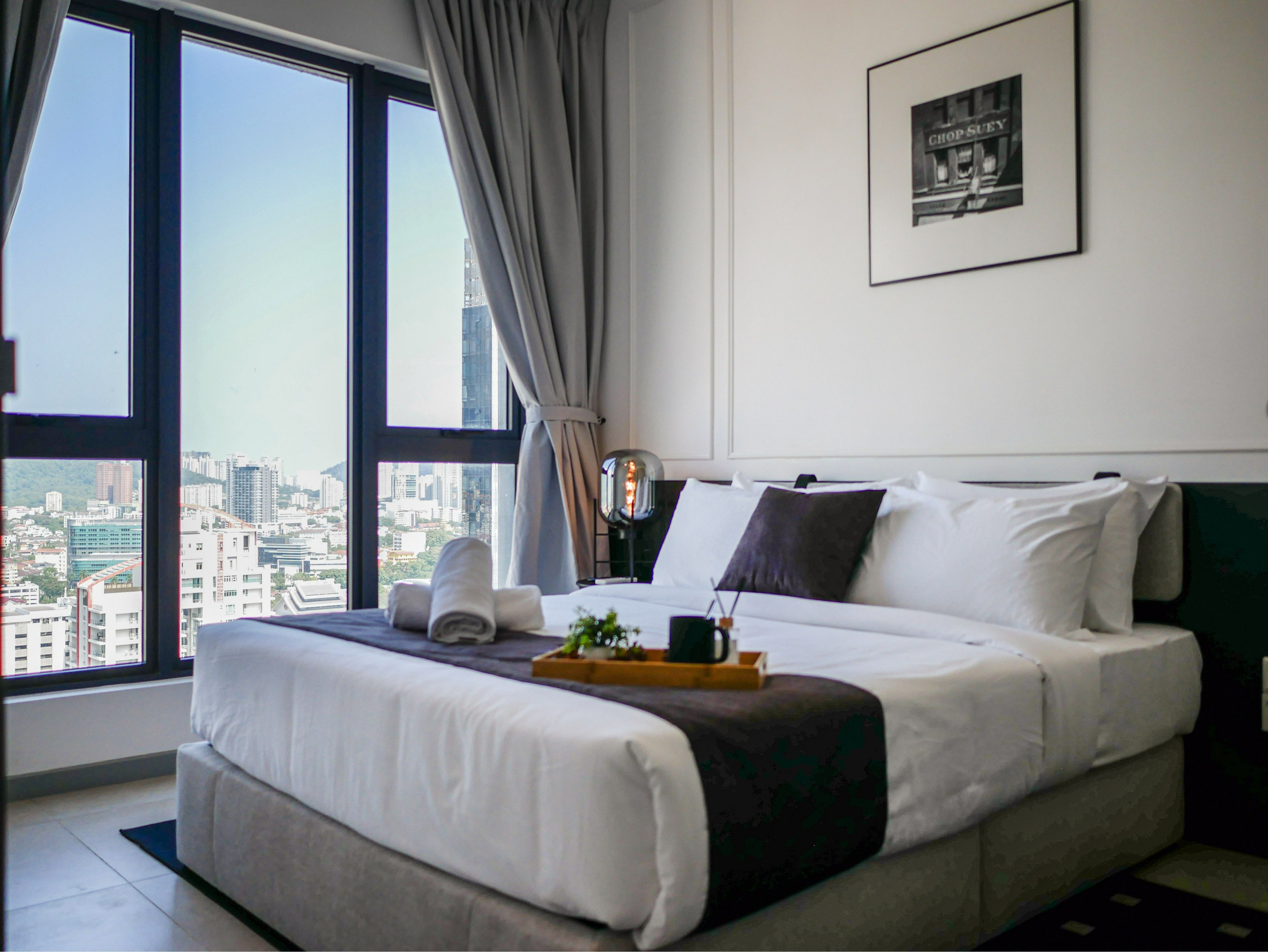 22 Macalisterz Premium Suites Penang by BYON Room Type - Urban Noir Two Bedroom Suite