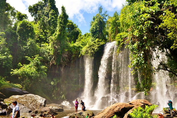Siem Reap Sacred Mountain & Waterfall Day Tour 6UcY73w5