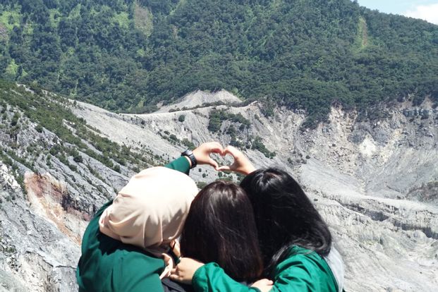 Wisata Tangkuban Perahu by Viva Wisata Harga Promo - tiket.com