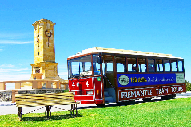 Grand Perth & Fremantle Tour with Tram & Cruise