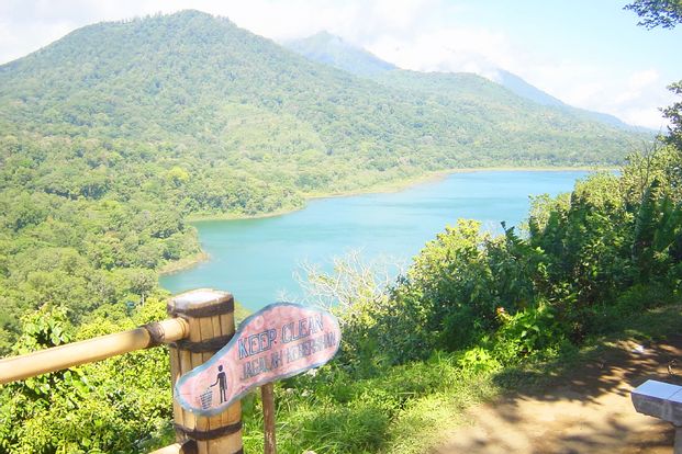 North Bali Sunrise, Handara Gate and Ulun Danu Bratan Tour 3FB78vac