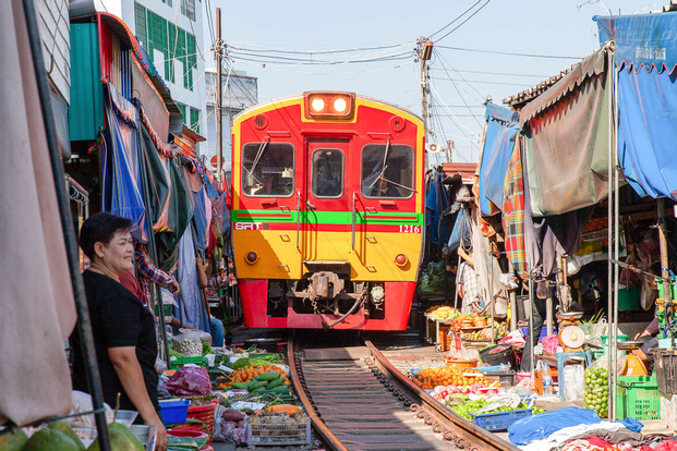 Damoen Sadauk & Maeklong Market Join-in Day Trip from Bangkok by AK Travel