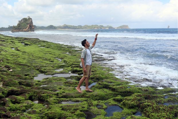 Tur Pantai Selatan Malang Destinasi Lengkap - Tur 1 Hari Dari Malang