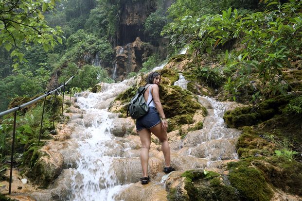 Tumpak Sewu Waterfall dan Kabut Pelangi - Tur 1 Hari Dari Malang