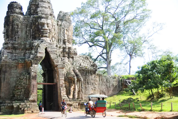 4 Day Angkor Exploration Private Tour by Tuk-Tuk anSEZAJl