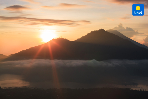 Gunung Batur Sunrise Trekking & Ubud Monkey Forest Tour by Bali Sunrise Tour