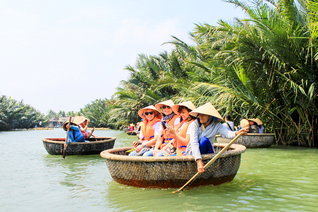 Hoi An City Tour and Coconut Basket Boat Tour from Da Nang