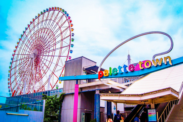 Odaiba Palette Town Giant Ferris Wheel in Tokyo