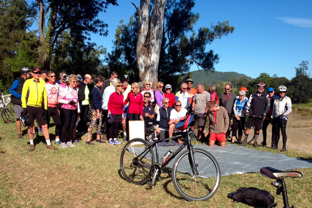 Sunshine Coast Golden Beach E-Bike Tour 8imwR3K2