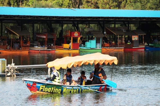 Floating Market in Bandung