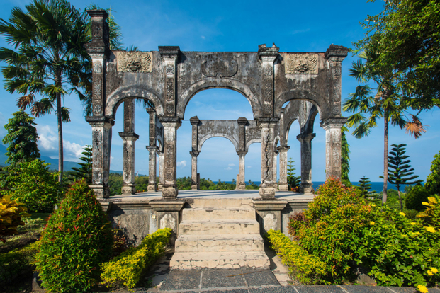 Full-Day: Pura Lempuyang, Tirta Gangga, Taman Ujung & Tukad Cepung Tur by Bali 4U Tours