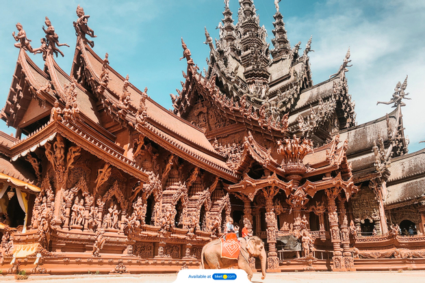 Pattaya Instagram Half Day Tour: Sanctuary of Truth and Mini Siam
