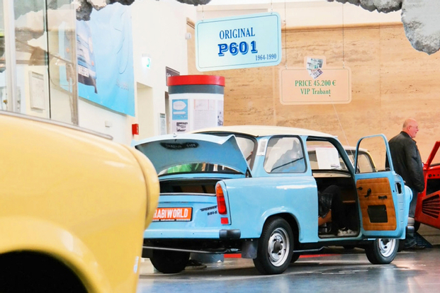 Trabi Museum kCb8U4w8