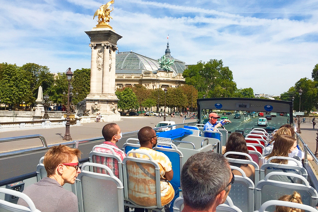Tootbus Paris Hop-on Hop-off Bus Tour kj0serjO