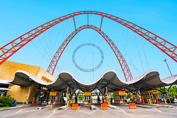 Ancol Entrance Gate lV4iwS3u