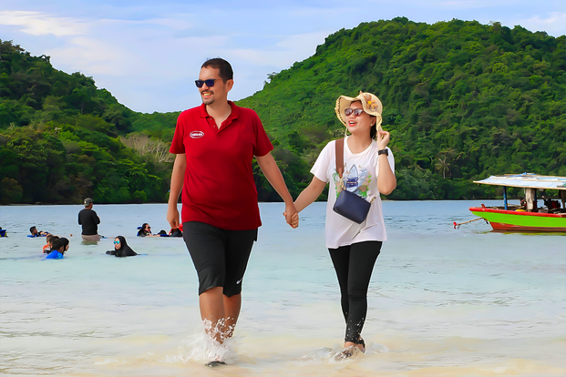 2D1N Open Trip Pulau Pahawang by Cakra Adventure VtRtA9SP
