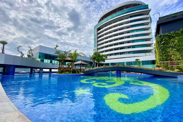 FUGO Swimming Pool at FUGO Hotel Samarinda zH5iSBju