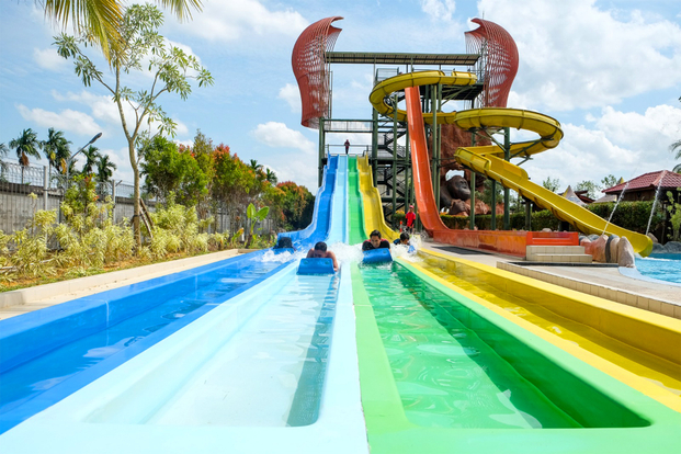 PARADIS Q WATERPARK GSP9KIhK