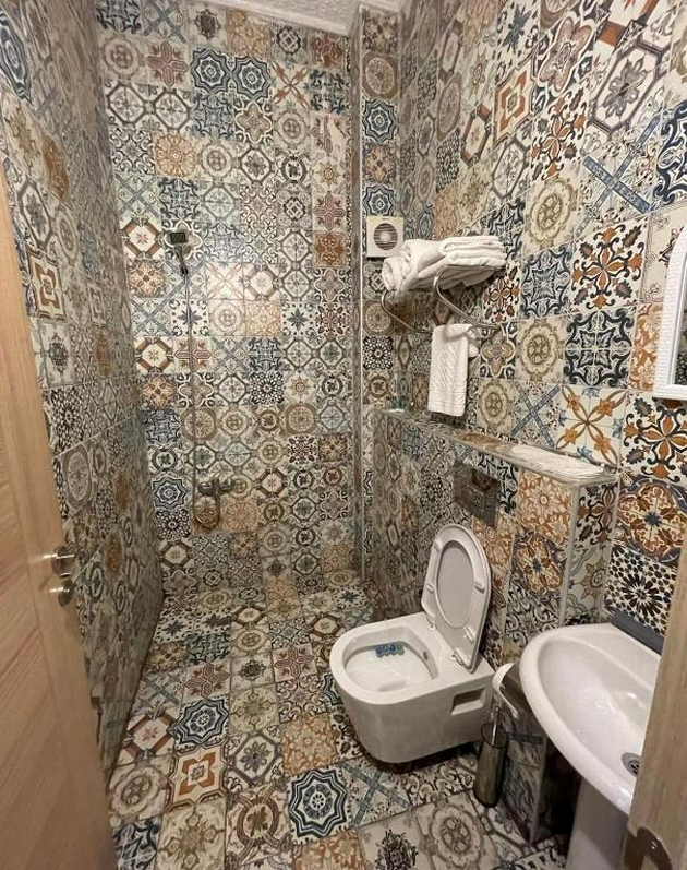 Bathroom 5, AYSA Hotel, Beyoğlu