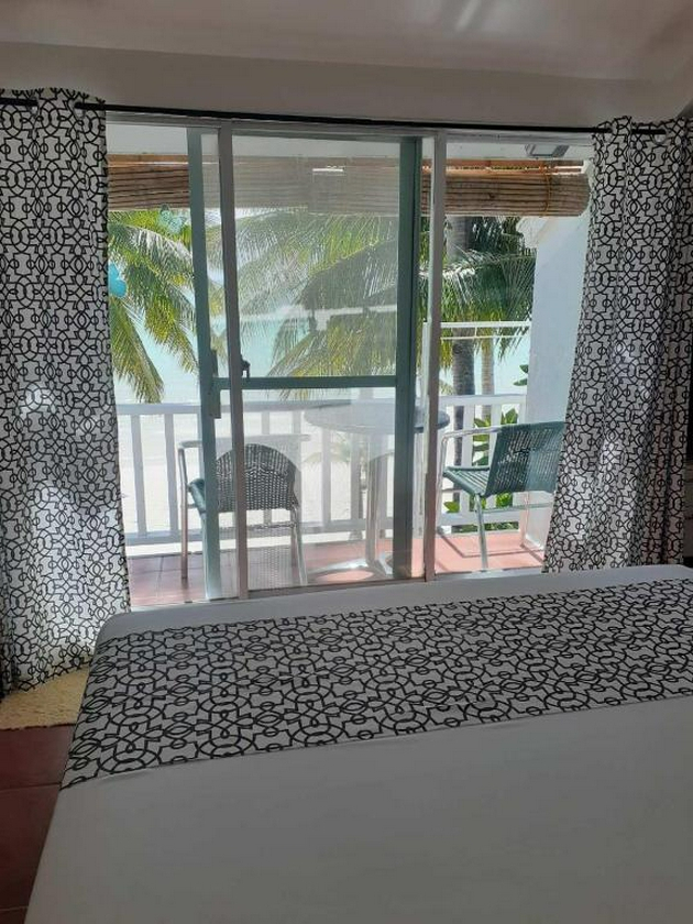 Bedroom 4, Bluewaves Beach House, Malay