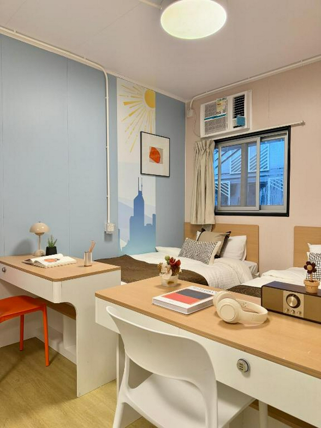 Others 2, Runway 1331 – Enlight Youth Hostel, Kowloon