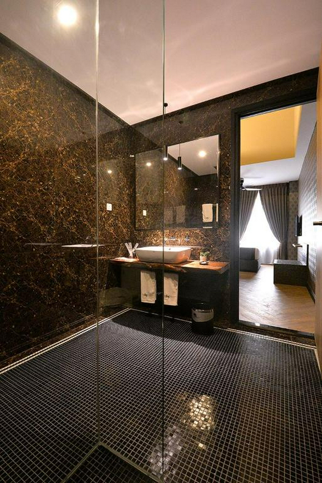 Bathroom 4, 1969 Business Suites @ Bandar Botani, Ipoh, Kinta