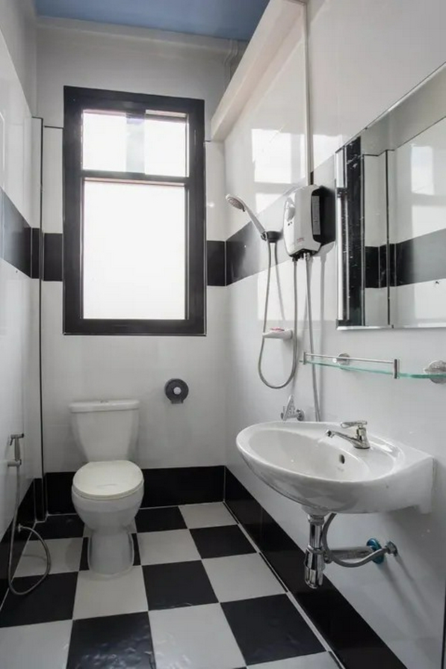 Bathroom 5, Udomsuk Hotel Satun, Muang Satun