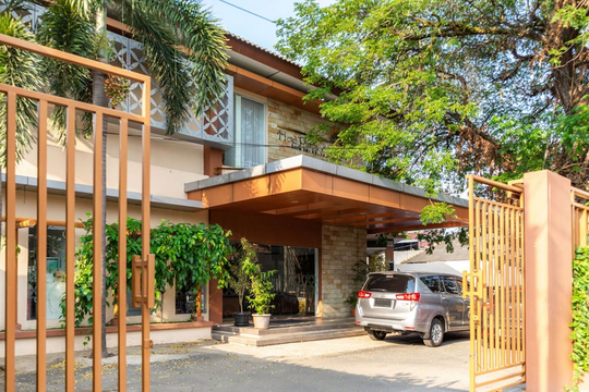Kamar Hotel