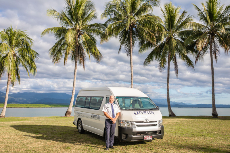 Shared Cairns Airport Transfer (CNS) from and to Cairns, Port Douglas, Palm Cove