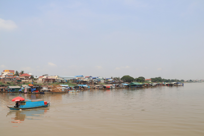 Ferry between Phnom Penh and Siem Reap by Tara Prince Cruise