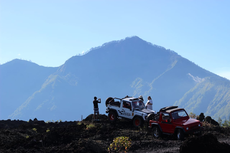 Mount Abang 4WD Jeep Sunrise Experience
