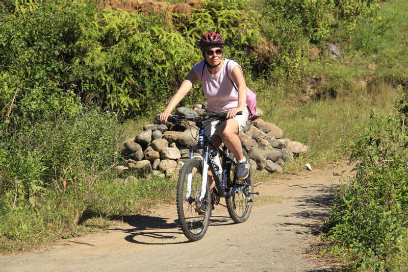 Cycling Adventure & Cooking with the Locals in Lombok