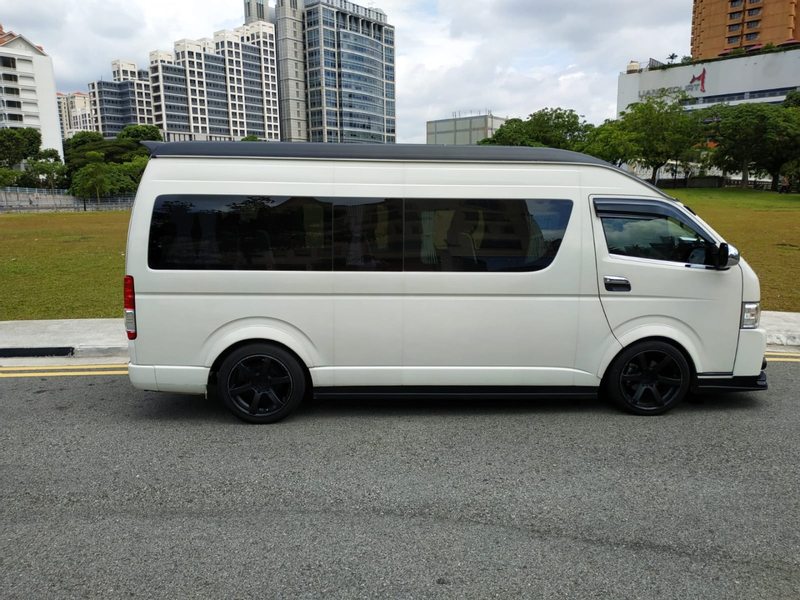 Singapore Private Car Charter by Pridestar