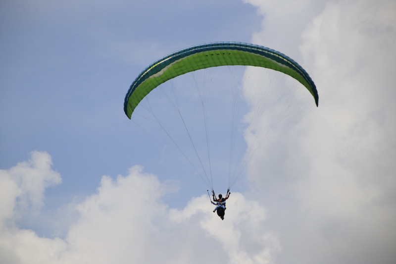 Professional Tandem Paragliding Package at Selangor 