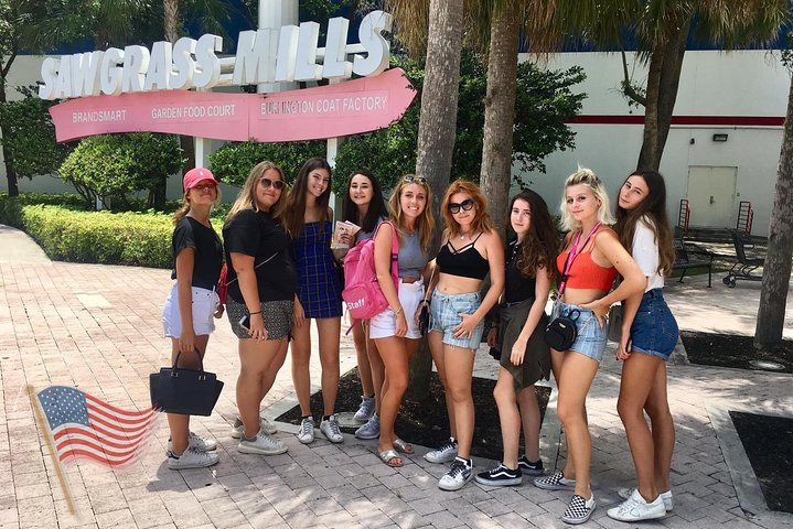 Sawgrass Mills Mall Shuttle