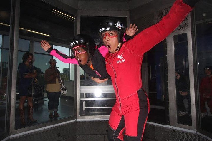 Phoenix Indoor Skydiving Experience with 2 Flights & Personalized Certificate 7cSbGorP