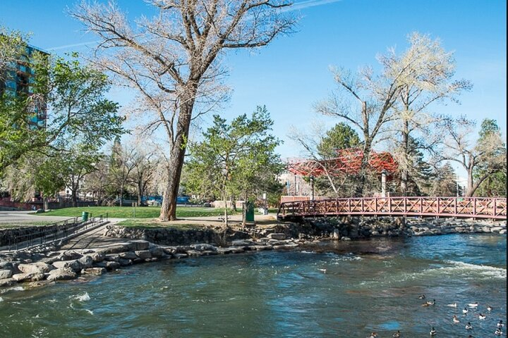Self-Guided Reno Scavenger Hunt: Reno Adventure kFyYKsUA
