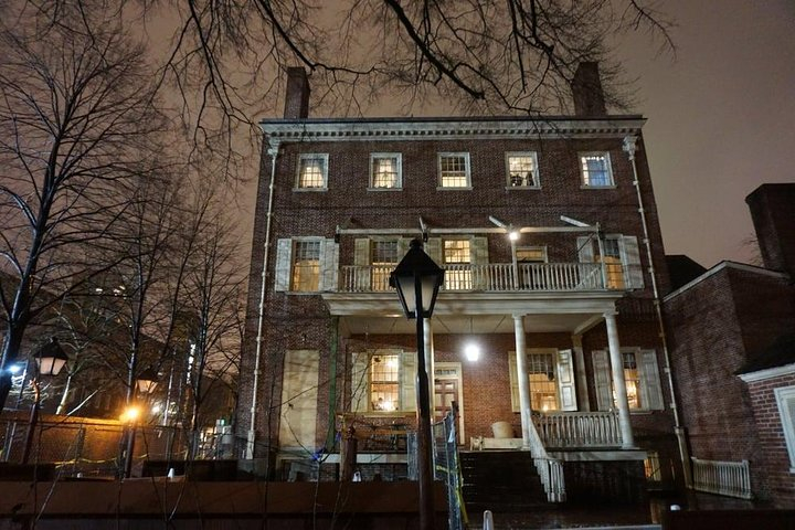 Dark Philly Adult Night Tour P15hgz61