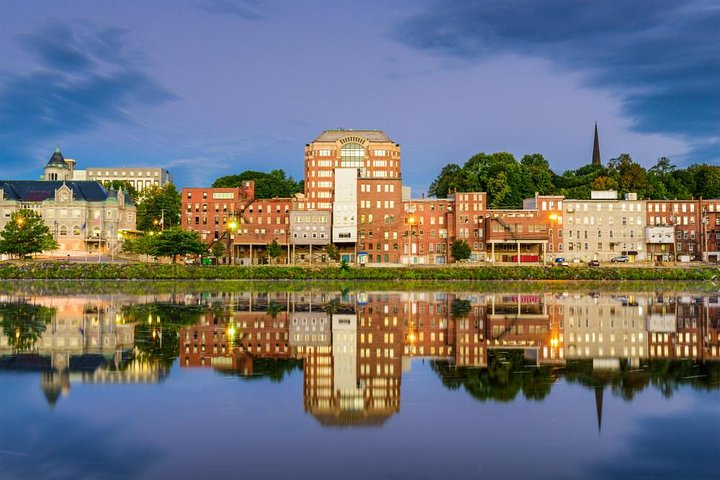 Self-Guided Augusta Scavenger Hunt: America’s Dearest Capital S3vwB6lo
