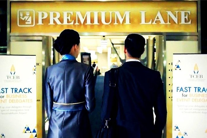 Guided Arrival Fast-Track Service: Koh Samui International Airport - USM