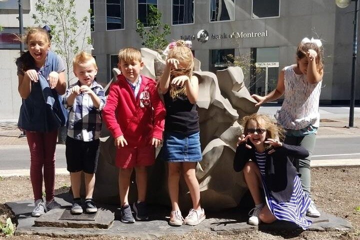 Fun City Scavenger Hunt in Harrisburg by Wacky Walks HgRmOohu