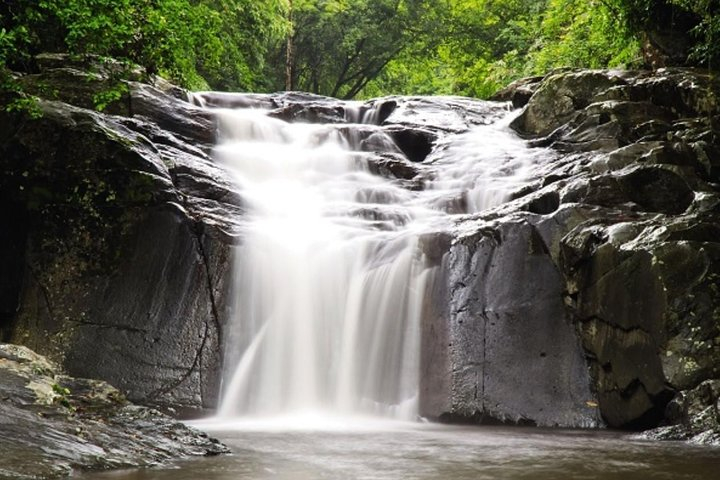 Pala U Waterfall in Kaeng Krachan Jungle with Private Guide from Hua Hin FZdG7fgB