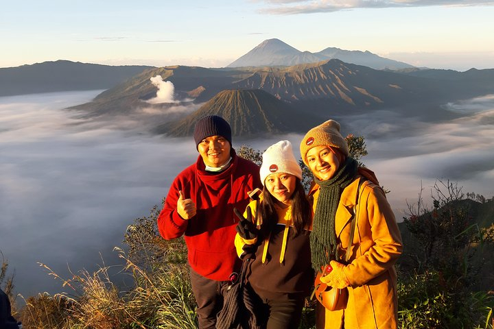 Bromo Sunrise Tour - Madakaripura Waterfall 2D1N Meeting Point Surabaya  F6FqWHdt