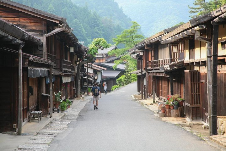 Magome & Tsumago Nakasendo Trail Day Hike with Government-Licensed Guide mqCocqdJ