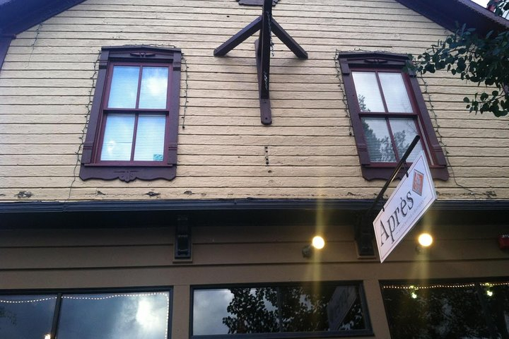 Breckenridge Tours - Ghostly Tales  Z3Gh3oo4