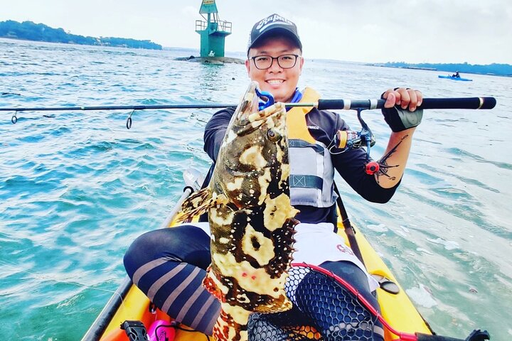 Singapore Fishing Lessons (Kayak Fishing Singapore / Mangrove Tour)