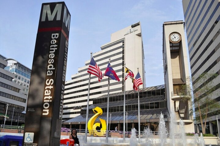 Self-Guided Scavenger Hunt: The Fine (Art) Life in Bethesda 5oLLybOQ